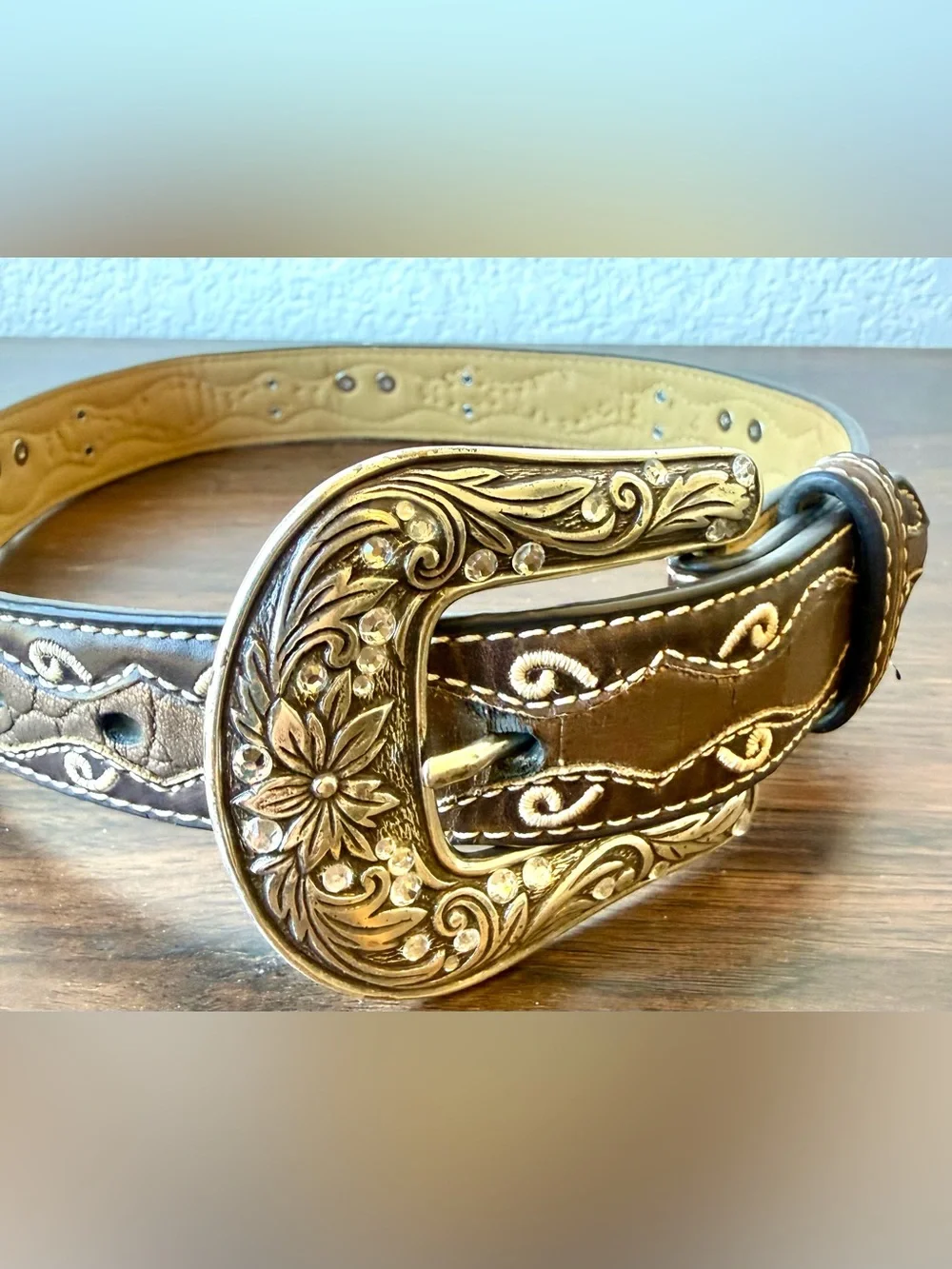 Ariat Brown Leather Kids Western Belt with Ornate Silver Buckle 22